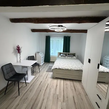 Cozy Forest House Appartement Jonkowo